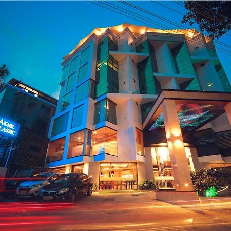 Akhil Classic Hotel Thiruvananthapuram Exterior photo