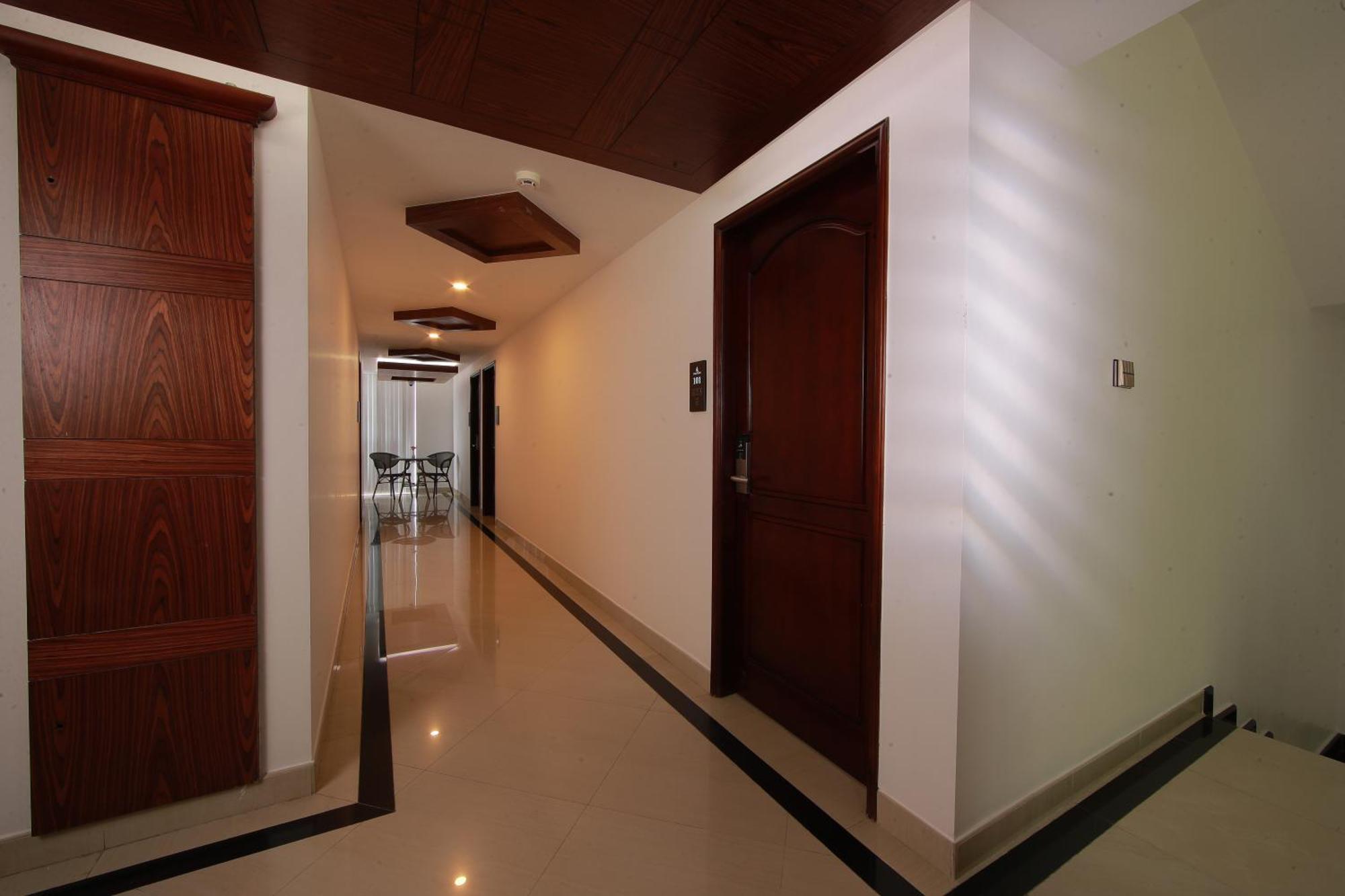 Akhil Classic Thiruvananthapuram Exterior photo