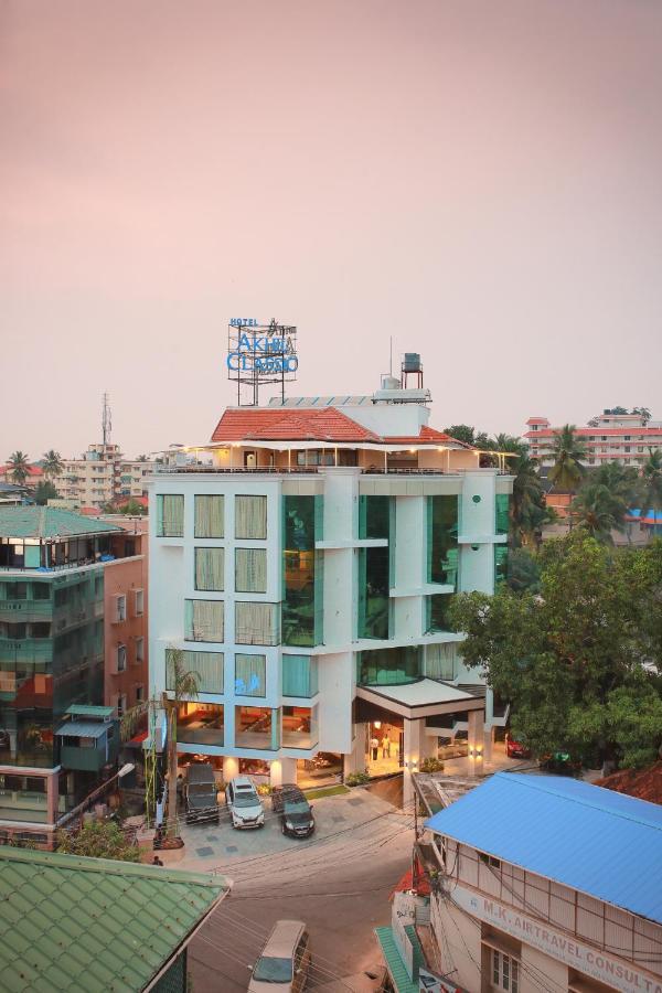 Akhil Classic Hotel Thiruvananthapuram Exterior photo